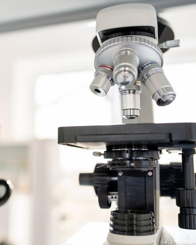 Precision inspection instrument in a testing laboratory